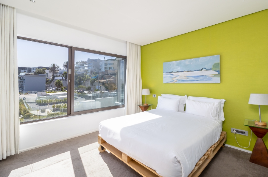 To Let 2 Bedroom Property for Rent in Bantry Bay Western Cape